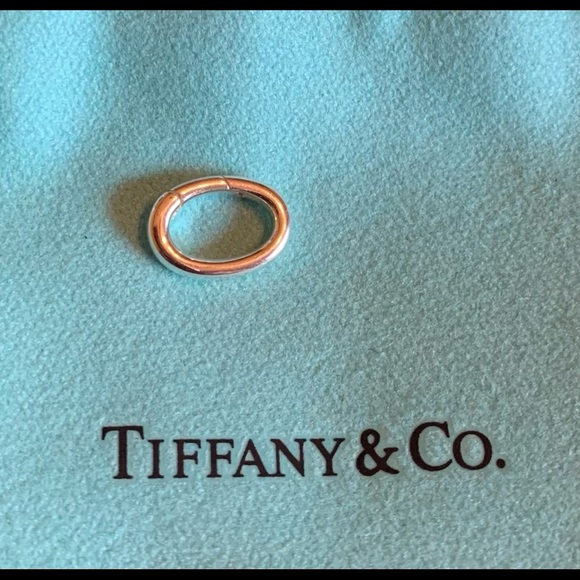 Authentic Tiffany & Co. Clasping Link Sterling Silver (Can be used as extender) - Picture 2 of 4